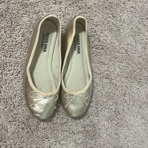 Women’s gold ballet flats size 7.5